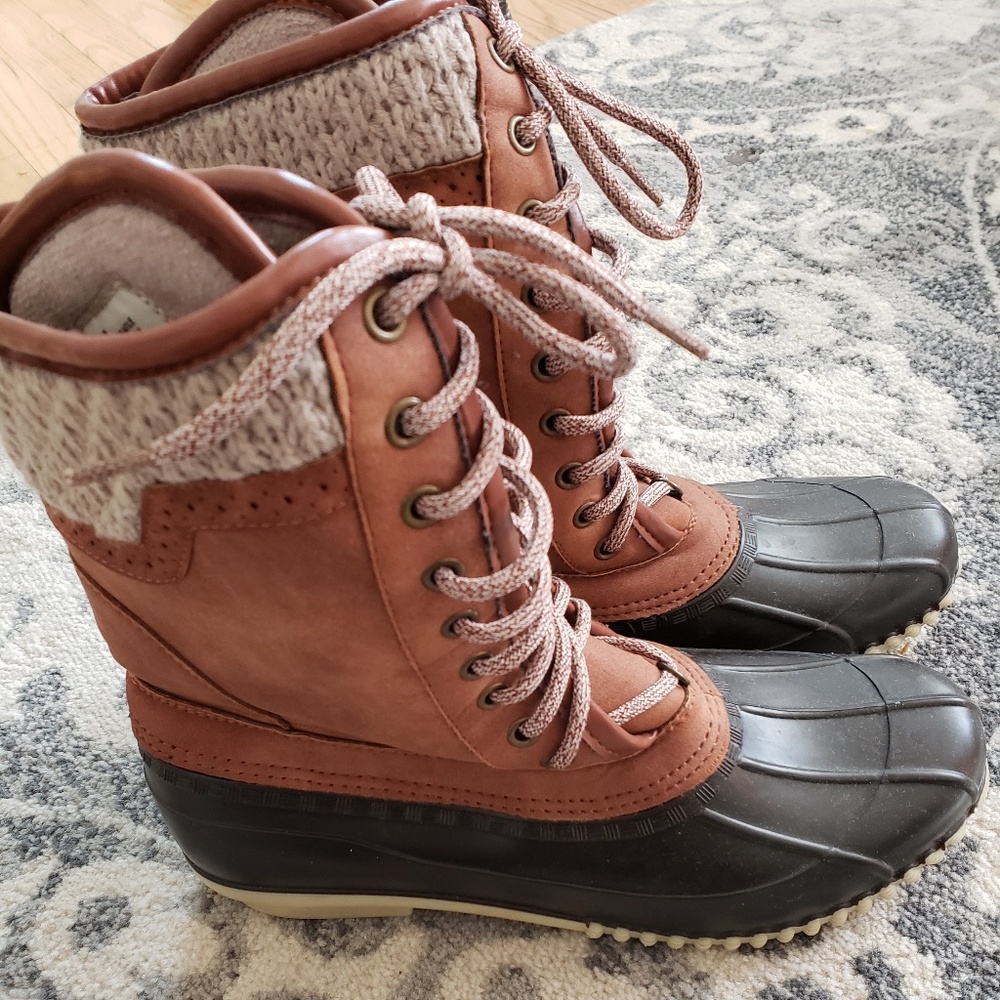 Maurice's Duck Boots